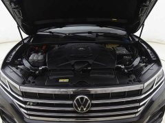 Volkswagen Touareg 3.0TSI Ruixiang Classic Sport Package - ფოტო 14