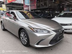 Lexus ES 2020 200 Excellence Edition - ფოტო 3