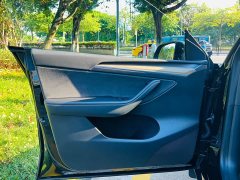 Tesla Model Y 2022 Facelift Rear-Wheel Drive - ფოტო 17