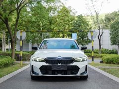BMW 3 Series 330Li M Sport Night Edition Package - ფოტო 2