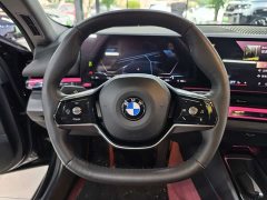 BMW i5 eDrive 35L Luxury Package - ფოტო 9