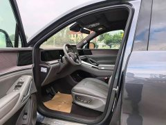 Denza BYD Denza N9 Flagship - ფოტო 5