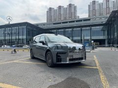 Zeekr 009 2024 Six-Seat Executive AWD 108kWh - ფოტო 4