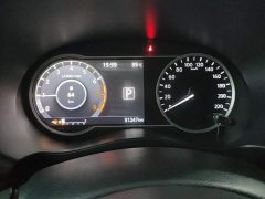 Nissan Qashqai 1.5L XV CVT Smart Luxury Edition - ფოტო 13