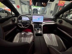 BYD Frigate 07 DM-p 175KM AWD Flagship - ფოტო 6