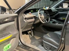 Changan UNI-V 1.5T Sport Edition - ფოტო 3