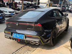 Changan UNI-V 1.5T Sport Edition - ფოტო 9