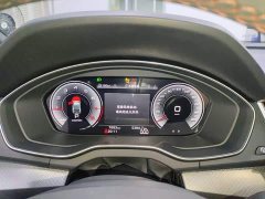 Audi Q5L 45th Anniversary Edition 45 TFSI Luxury Sport - ფოტო 4