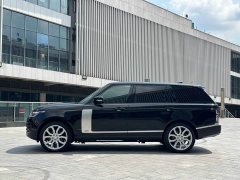 Land Rover Range Rover 3.0 L6 400PS Heritage Extended Wheelbase Classic Edition - ფოტო 14