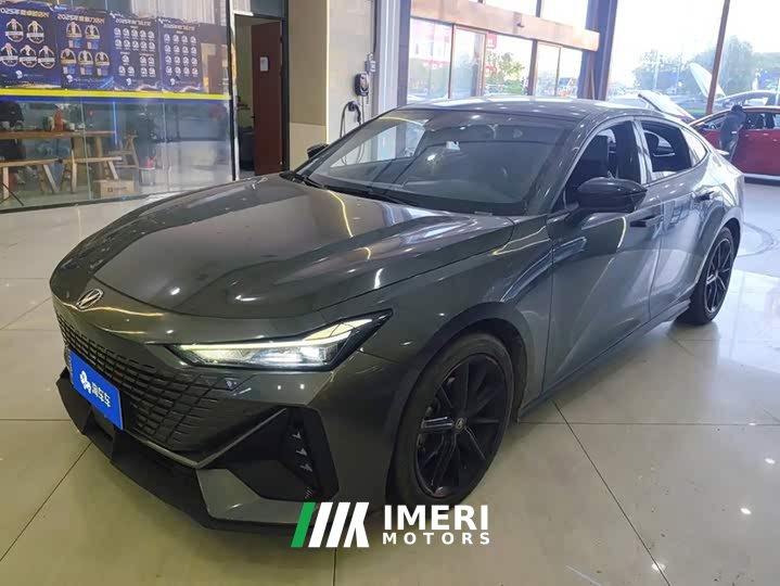 Changan UNI-V 2022 1.5T Deluxe - ავტომობილი ჩინეთიდან