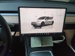 Tesla Model Y 2022 Rear-Wheel Drive - ფოტო 13