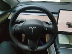 Tesla Model Y 2022 Rear-Wheel Drive - ფოტო 15