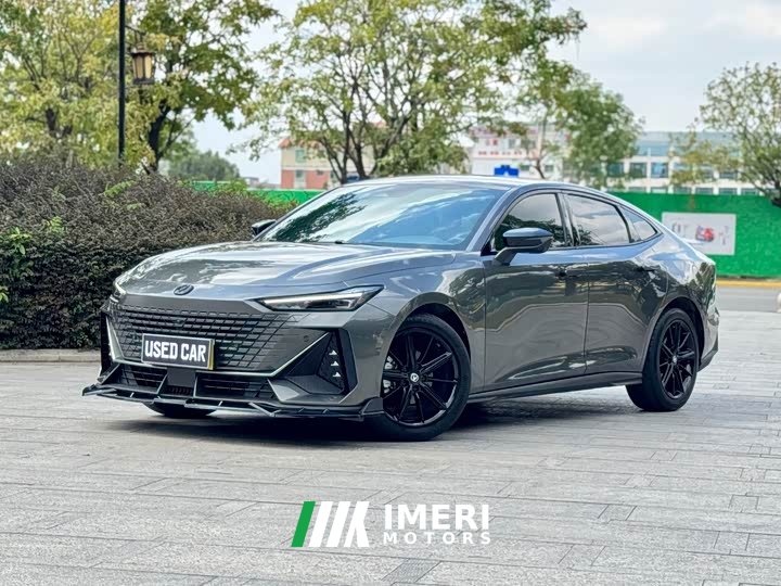 Changan UNI-V 2023 1.5T Premium - ავტომობილი ჩინეთიდან