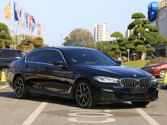 BMW 5 Series 530Li Premier M Sport Package - ფოტო 1