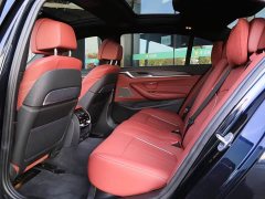 BMW 5 Series 530Li Premier M Sport Package - ფოტო 6