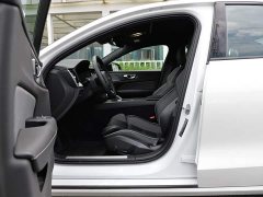 Volvo S60 B5 Inscription Sport - ფოტო 4