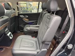 FAW Red Flag HS7 2023 2.0T Automatic AWD Flagship Comfort 6-Seater - ფოტო 12