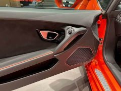 Lamborghini Huracán 2020 Huracán EVO RWD - ფოტო 2