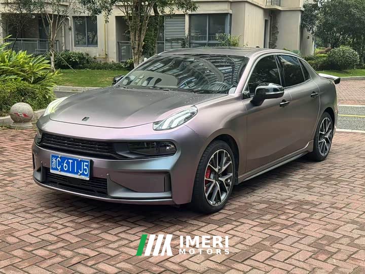 Lynk & Co 03 2.0T Diesel Automatic Champion Edition