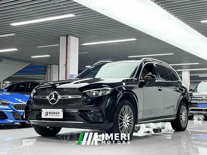 Mercedes-Benz GLC 300 L 4MATIC Dynamic 5-Seater