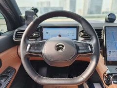 NIO ES8 2020 580KM Signature Edition Six-Seater - ფოტო 12