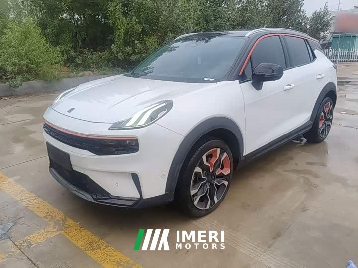 Lynk & Co 06 1.5T Halo Edition