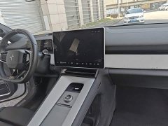 Polestar 4 Dual Motor Long Range Plus Dual Star Connected Edition - ფოტო 9