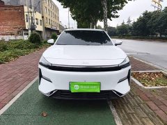 Geely Galaxy L6 EM-i 60km Launch Edition - ფოტო 2