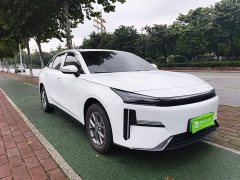 Geely Galaxy L6 EM-i 60km Launch Edition - ფოტო 3