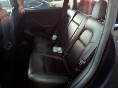 Tesla Model Y Rear-Wheel Drive - ფოტო 16