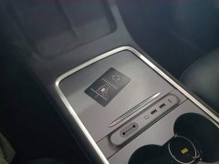 Tesla Model Y Rear-Wheel Drive - ფოტო 8
