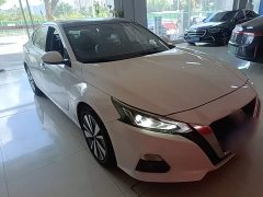 Nissan Teana 2.0L XL Comfort - ფოტო 3