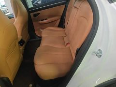 Geely Galaxy L7 EM-i 115km Explorer Edition - ფოტო 16