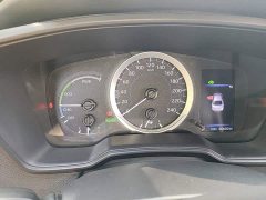 Toyota Corolla Hybrid 1.8H E-CVT Luxury - ფოტო 11
