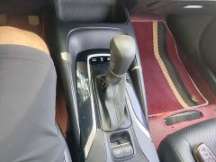 Toyota Corolla Hybrid 1.8H E-CVT Luxury - ფოტო 13
