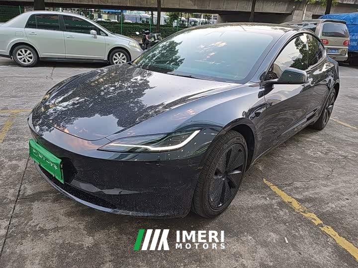 Tesla Model 3 Rear-Wheel Drive