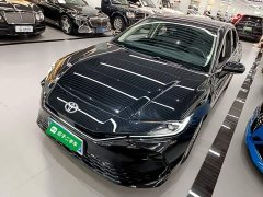 Toyota Camry Hybrid 2.0HG Radiance Edition - ფოტო 1