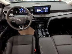 Toyota Camry Hybrid 2.0HG Radiance Edition - ფოტო 9