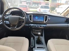 Dongfeng Delica M5L 1.6L Utility 7-Seater - ფოტო 9