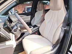 BYD Song Pro New Energy DM-i 71KM Glory Edition Pilot - ფოტო 14