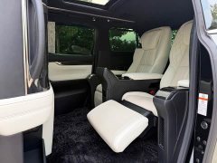 Lexus LM 2020 300h four-seat Royal Edition - ფოტო 10
