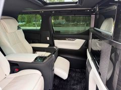 Lexus LM 2020 300h four-seat Royal Edition - ფოტო 15