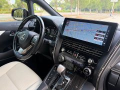 Lexus LM 2020 300h four-seat Royal Edition - ფოტო 17