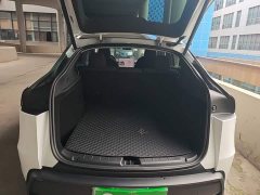 Tesla Model Y Rear-Wheel Drive - ფოტო 18