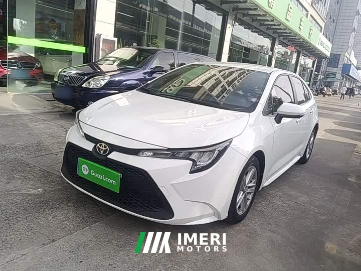 Toyota Corolla TNGA 1.5L CVT Base