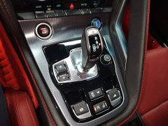 Jaguar F-TYPE P300 Convertible R-DYNAMIC BLACK - ფოტო 13