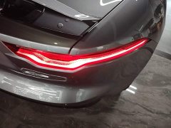 Jaguar F-TYPE P300 Convertible R-DYNAMIC BLACK - ფოტო 7
