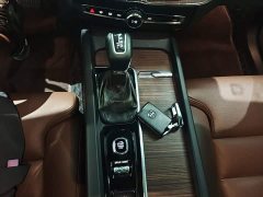 Volvo XC60 T5 AWD Smart Remote Luxury Edition - ფოტო 13