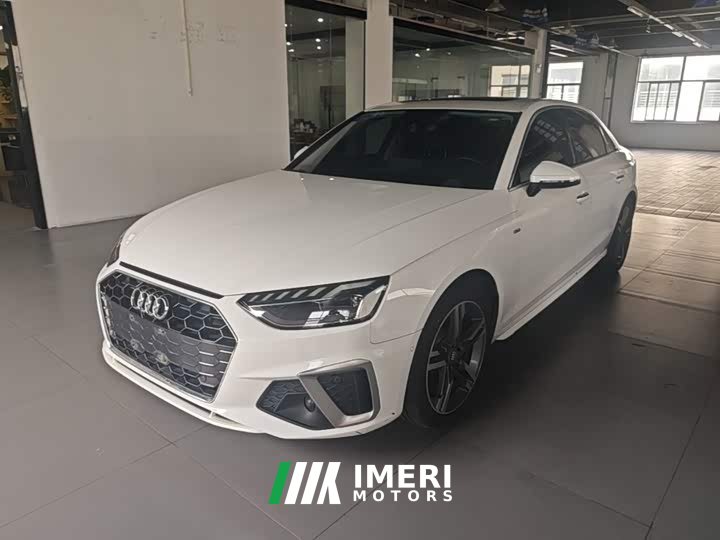 Audi A4L 2020 40 TFSI Luxury Sport - ავტომობილი ჩინეთიდან