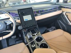 Geely Boyue L 1.5TD DCT Luxury - ფოტო 12